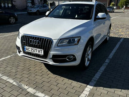 Белый Ауди Ку 5, объемом двигателя 1.98 л и пробегом 131 тыс. км за 14000 $, фото 1 на Automoto.ua