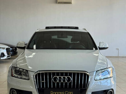 Белый Ауди Ку 5, объемом двигателя 2 л и пробегом 174 тыс. км за 16800 $, фото 1 на Automoto.ua