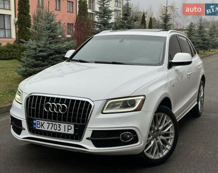 Белый Ауди Ку 5, объемом двигателя 2 л и пробегом 126 тыс. км за 19900 $, фото 1 на Automoto.ua