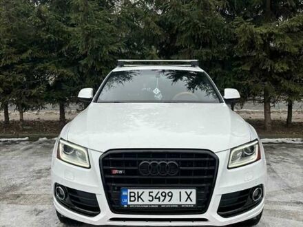 Белый Ауди Ку 5, объемом двигателя 2 л и пробегом 197 тыс. км за 20500 $, фото 1 на Automoto.ua