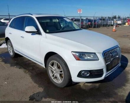 Белый Ауди Ку 5, объемом двигателя 2 л и пробегом 98 тыс. км за 2400 $, фото 1 на Automoto.ua