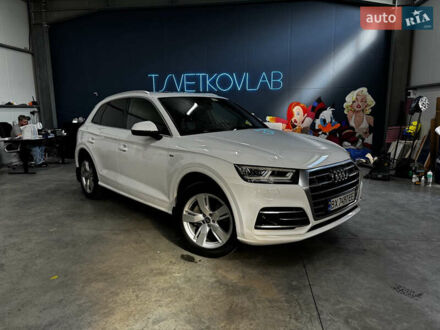 Ауди Ку 5 2017 в Хмельницком на Automoto.ua Белый Ауди Ку 5, объемом двигателя 1.97 л и пробегом 105 тыс. км за 33700 $, фото 1 на Automoto.ua