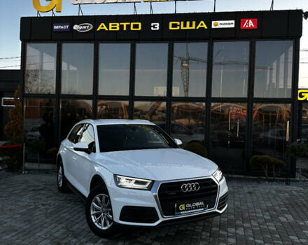 Белый Ауди Ку 5, объемом двигателя 1.97 л и пробегом 231 тыс. км за 25500 $, фото 1 на Automoto.ua