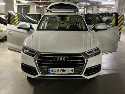 Белый Ауди Ку 5, объемом двигателя 1.98 л и пробегом 95 тыс. км за 21000 $, фото 1 на Automoto.ua