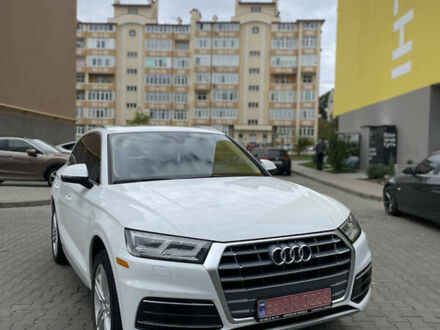 Белый Ауди Ку 5, объемом двигателя 1.98 л и пробегом 105 тыс. км за 26999 $, фото 1 на Automoto.ua