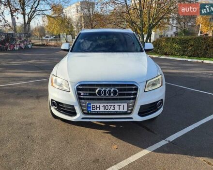Білий Ауді Ку 5, об'ємом двигуна 1.98 л та пробігом 73 тис. км за 17800 $, фото 1 на Automoto.ua