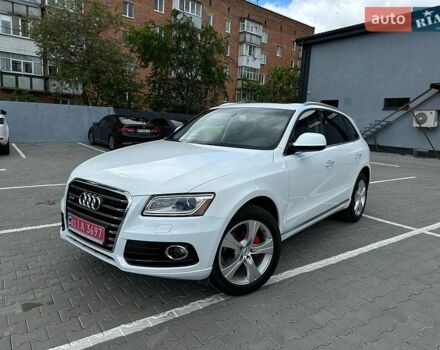 Белый Ауди Ку 5, объемом двигателя 2 л и пробегом 170 тыс. км за 17700 $, фото 1 на Automoto.ua