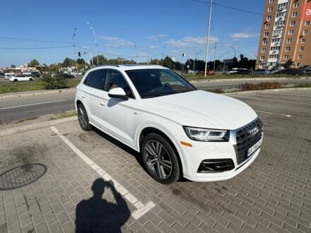 Білий Ауді Ку 5, об'ємом двигуна 1.98 л та пробігом 199 тис. км за 22000 $, фото 1 на Automoto.ua
