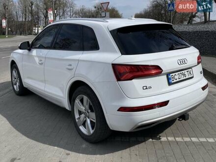 Белый Ауди Ку 5, объемом двигателя 1.98 л и пробегом 105 тыс. км за 23499 $, фото 1 на Automoto.ua