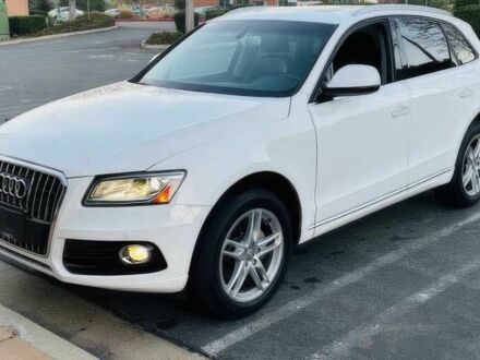 Белый Ауди Ку 5, объемом двигателя 2 л и пробегом 52 тыс. км за 5000 $, фото 1 на Automoto.ua