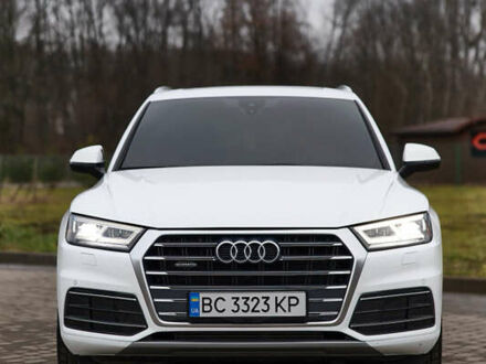 Білий Ауді Ку 5, об'ємом двигуна 1.98 л та пробігом 123 тис. км за 26600 $, фото 1 на Automoto.ua