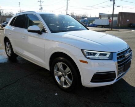 Белый Ауди Ку 5, объемом двигателя 2 л и пробегом 51 тыс. км за 5000 $, фото 1 на Automoto.ua