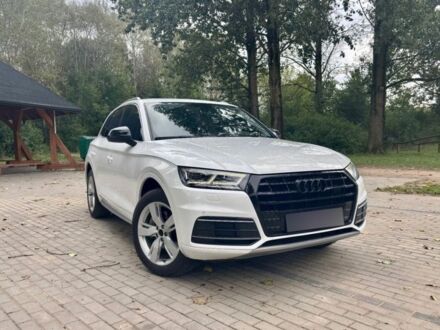 Ауді Ку 5 2017 у Києві на Automoto.ua Білий Ауді Ку 5, об'ємом двигуна 2 л та пробігом 90 тис. км за 13000 $, фото 1 на Automoto.ua