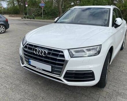 Білий Ауді Ку 5, об'ємом двигуна 2 л та пробігом 137 тис. км за 18300 $, фото 1 на Automoto.ua