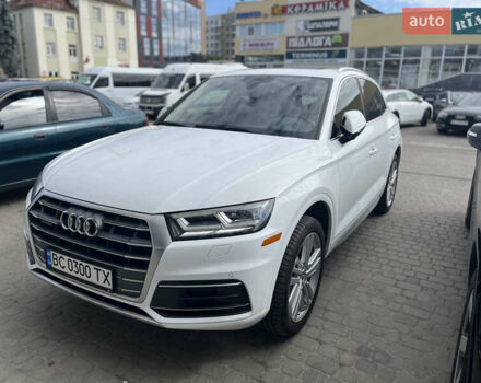 Білий Ауді Ку 5, об'ємом двигуна 2 л та пробігом 147 тис. км за 26600 $, фото 1 на Automoto.ua
