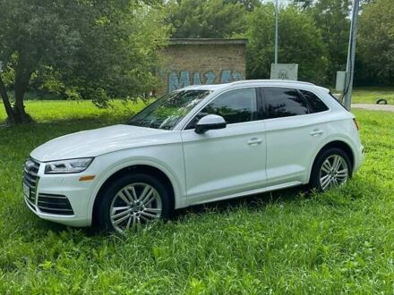 Белый Ауди Ку 5, объемом двигателя 1.98 л и пробегом 65 тыс. км за 31500 $, фото 1 на Automoto.ua