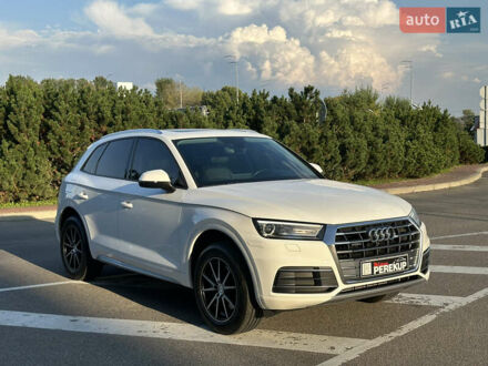 Ауди Ку 5 2018 в Киеве на Automoto.ua Белый Ауди Ку 5, объемом двигателя 1.99 л и пробегом 159 тыс. км за 24999 $, фото 1 на Automoto.ua