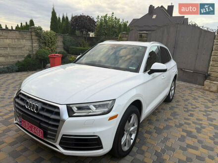 Белый Ауди Ку 5, объемом двигателя 2 л и пробегом 260 тыс. км за 17500 $, фото 1 на Automoto.ua