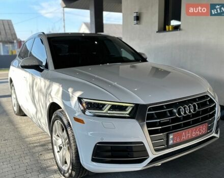 Белый Ауди Ку 5, объемом двигателя 1.98 л и пробегом 235 тыс. км за 18500 $, фото 1 на Automoto.ua