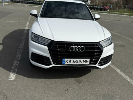 Белый Ауди Ку 5, объемом двигателя 1.98 л и пробегом 142 тыс. км за 26300 $, фото 1 на Automoto.ua