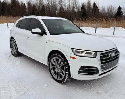 Білий Ауді Ку 5, об'ємом двигуна 1.98 л та пробігом 130 тис. км за 22000 $, фото 1 на Automoto.ua