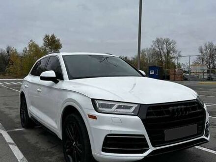 Белый Ауди Ку 5, объемом двигателя 2 л и пробегом 135 тыс. км за 17800 $, фото 1 на Automoto.ua