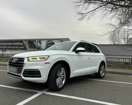 Белый Ауди Ку 5, объемом двигателя 2 л и пробегом 107 тыс. км за 26900 $, фото 1 на Automoto.ua