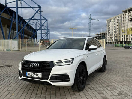 Белый Ауди Ку 5, объемом двигателя 1.98 л и пробегом 100 тыс. км за 27000 $, фото 1 на Automoto.ua