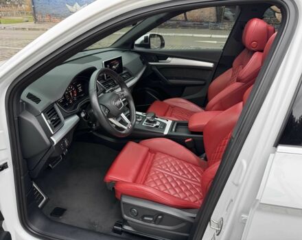 Белый Ауди Ку 5, объемом двигателя 3 л и пробегом 84 тыс. км за 32999 $, фото 1 на Automoto.ua