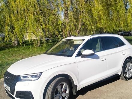 Білий Ауді Ку 5, об'ємом двигуна 1.98 л та пробігом 102 тис. км за 22200 $, фото 1 на Automoto.ua