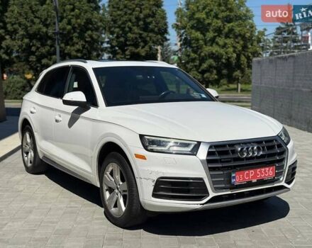 Білий Ауді Ку 5, об'ємом двигуна 2 л та пробігом 143 тис. км за 17800 $, фото 1 на Automoto.ua