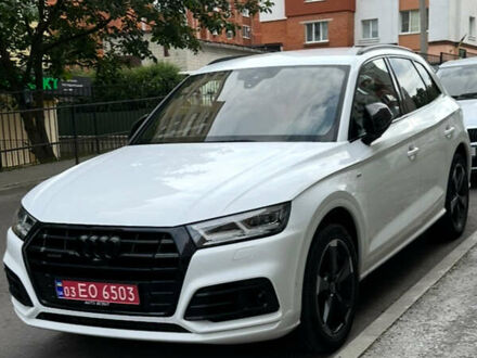 Ауди Ку 5 2019 в Тернополе на Automoto.ua Белый Ауди Ку 5, объемом двигателя 2.97 л и пробегом 123 тыс. км за 44868 $, фото 1 на Automoto.ua