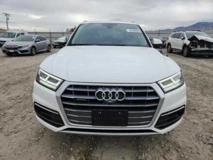 Білий Ауді Ку 5, об'ємом двигуна 2 л та пробігом 112 тис. км за 5500 $, фото 1 на Automoto.ua