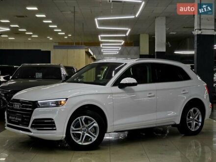 Ауди Ку 5 2019 в Николаеве на Automoto.ua Белый Ауди Ку 5, объемом двигателя 1.98 л и пробегом 71 тыс. км за 24999 $, фото 1 на Automoto.ua