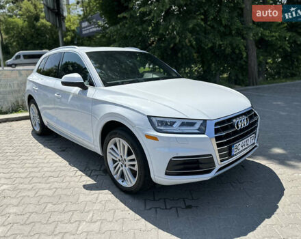 Білий Ауді Ку 5, об'ємом двигуна 1.98 л та пробігом 114 тис. км за 28000 $, фото 1 на Automoto.ua