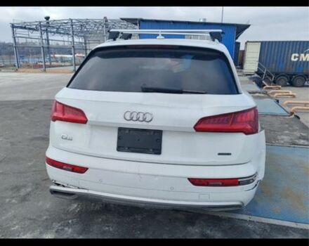 Белый Ауди Ку 5, объемом двигателя 2 л и пробегом 68 тыс. км за 6500 $, фото 1 на Automoto.ua