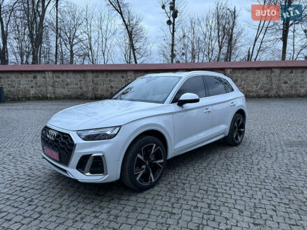 Белый Ауди Ку 5, объемом двигателя 2 л и пробегом 100 тыс. км за 33900 $, фото 1 на Automoto.ua