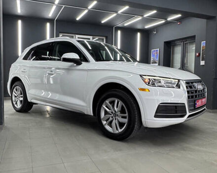 Білий Ауді Ку 5, об'ємом двигуна 1.98 л та пробігом 180 тис. км за 24399 $, фото 1 на Automoto.ua