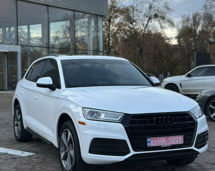 Ауді Ку 5 2020 у Львові на Automoto.ua Білий Ауді Ку 5, об'ємом двигуна 2 л та пробігом 119 тис. км за 25700 $, фото 1 на Automoto.ua