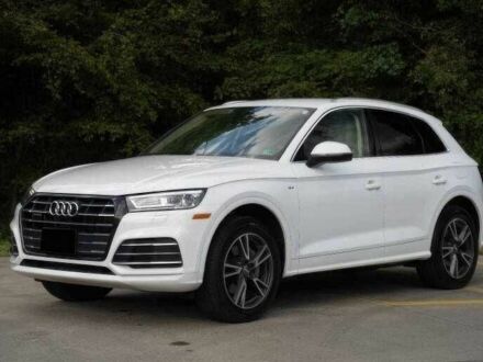 Белый Ауди Ку 5, объемом двигателя 2 л и пробегом 40 тыс. км за 15000 $, фото 1 на Automoto.ua