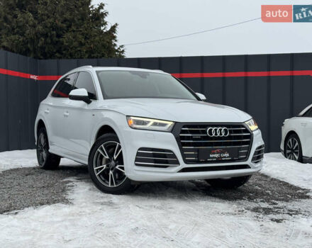 Белый Ауди Ку 5, объемом двигателя 2 л и пробегом 133 тыс. км за 30900 $, фото 1 на Automoto.ua