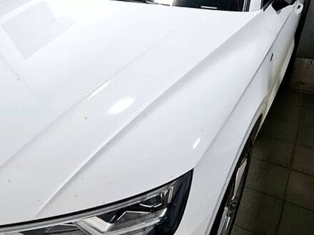 Ауді Ку 5 2020 у Києві на Automoto.ua Білий Ауді Ку 5, об'ємом двигуна 2 л та пробігом 48 тис. км за 46820 $, фото 1 на Automoto.ua