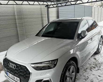 Белый Ауди Ку 5, объемом двигателя 1.97 л и пробегом 95 тыс. км за 46200 $, фото 1 на Automoto.ua