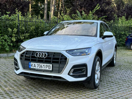 Ауди Ку 5 2021 в Киеве на Automoto.ua Белый Ауди Ку 5, объемом двигателя 1.97 л и пробегом 130 тыс. км за 40400 $, фото 1 на Automoto.ua
