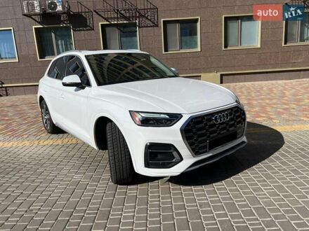 Ауді Ку 5 2021 у Одесі на Automoto.ua Білий Ауді Ку 5, об'ємом двигуна 1.98 л та пробігом 43 тис. км за 36900 $, фото 1 на Automoto.ua
