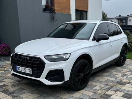 Ауди Ку 5 2021 в Львове на Automoto.ua Белый Ауди Ку 5, объемом двигателя 1.97 л и пробегом 222 тыс. км за 38400 $, фото 1 на Automoto.ua