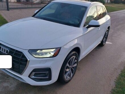 Білий Ауді Ку 5, об'ємом двигуна 2 л та пробігом 64 тис. км за 17000 $, фото 1 на Automoto.ua