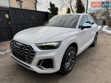 Ауди Ку 5 2021 в Киеве на Automoto.ua Белый Ауди Ку 5, объемом двигателя 1.98 л и пробегом 30 тыс. км за 34900 $, фото 1 на Automoto.ua