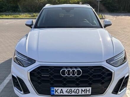 Ауди Ку 5 2022 в Киеве на Automoto.ua Белый Ауди Ку 5, объемом двигателя 1.98 л и пробегом 35 тыс. км за 54000 $, фото 1 на Automoto.ua