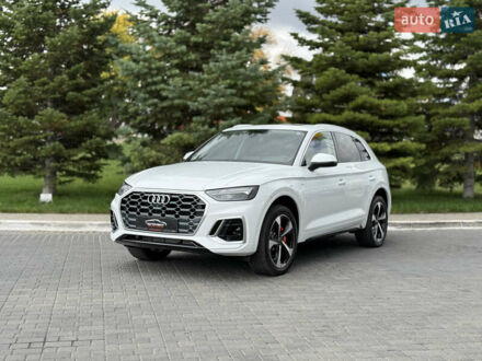 Ауди Ку 5 2023 в Одессе на Automoto.ua Белый Ауди Ку 5, объемом двигателя 1.98 л и пробегом 36 тыс. км за 38000 $, фото 1 на Automoto.ua